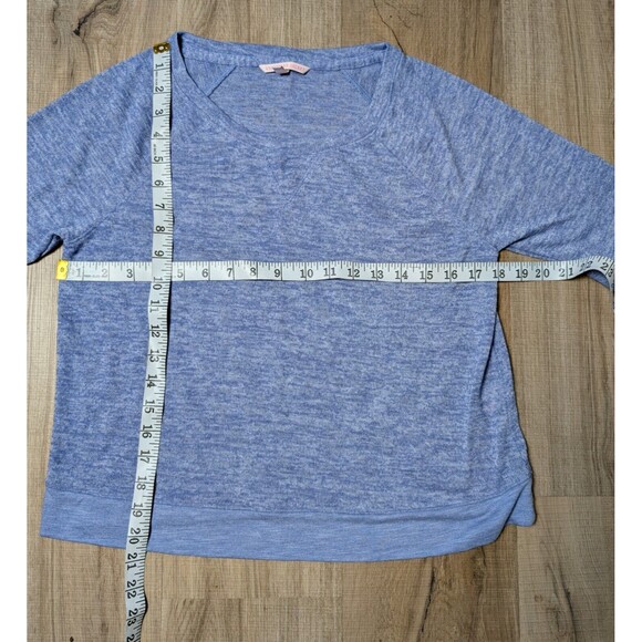 Victoria Secret Blue Pullover Sweater Size S Short Sleeve Cute Lightweight - Picture 9 of 9